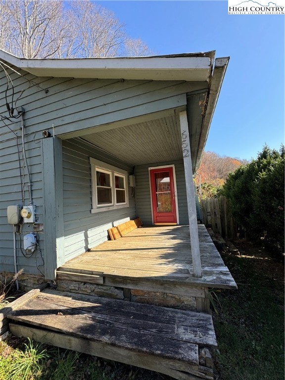 652 Isaac's Branch Road Sugar Grove, NC 28679 - Photo 6 of 39 Gallery Image 6