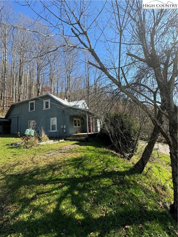 652 Isaac's Branch Road Sugar Grove, NC 28679 - Photo 9 of 39 Gallery Image 9