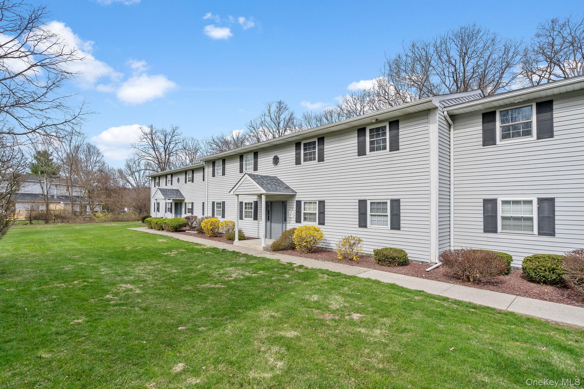 12 Field Court, Unit D Fishkill, NY 12524 - Photo 24 of 26
