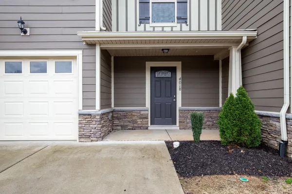 $1,960 | 4018 Commons Drive, Spring Hill, TN 37174