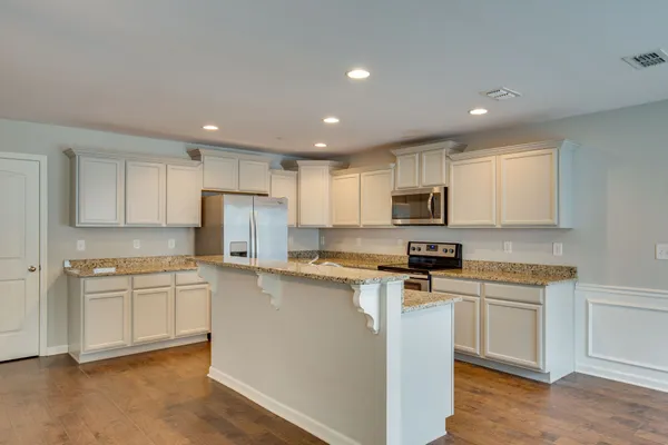 $1,960 | 4018 Commons Drive, Spring Hill, TN 37174
