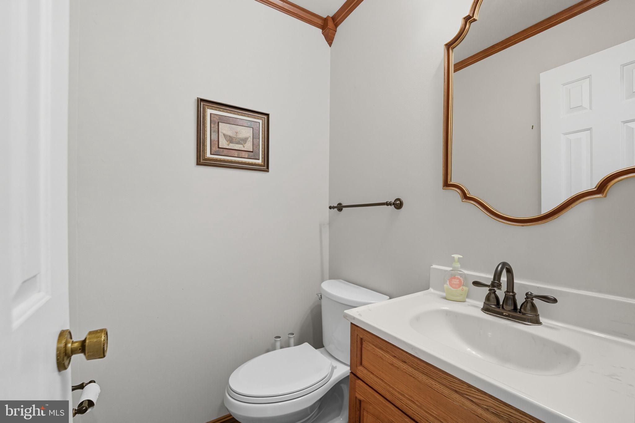 13288 Kenny Road Woodbridge, VA 22193 - Photo 25 of 52 Gallery Image 25