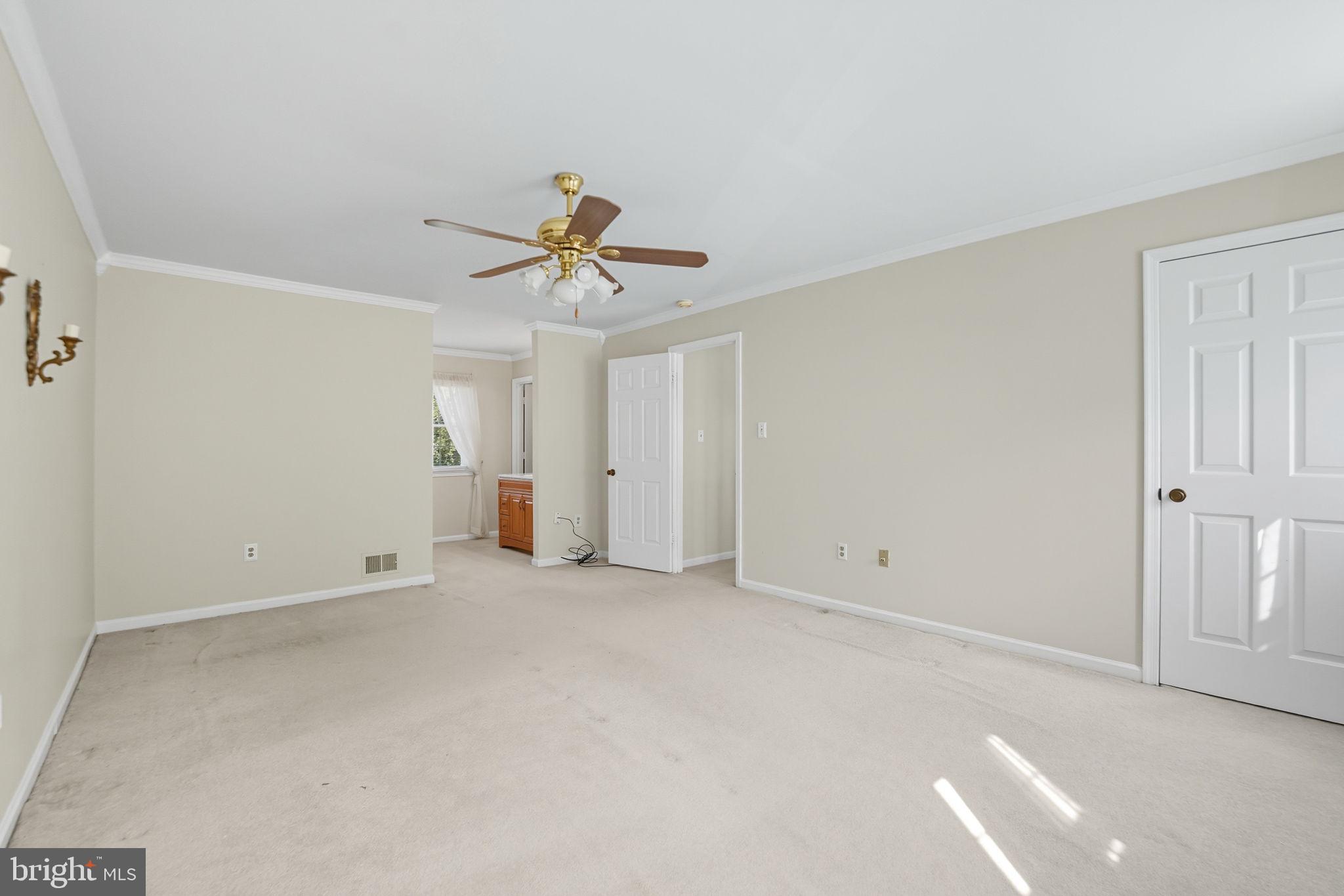 13288 Kenny Road Woodbridge, VA 22193 - Photo 27 of 52 Gallery Image 27