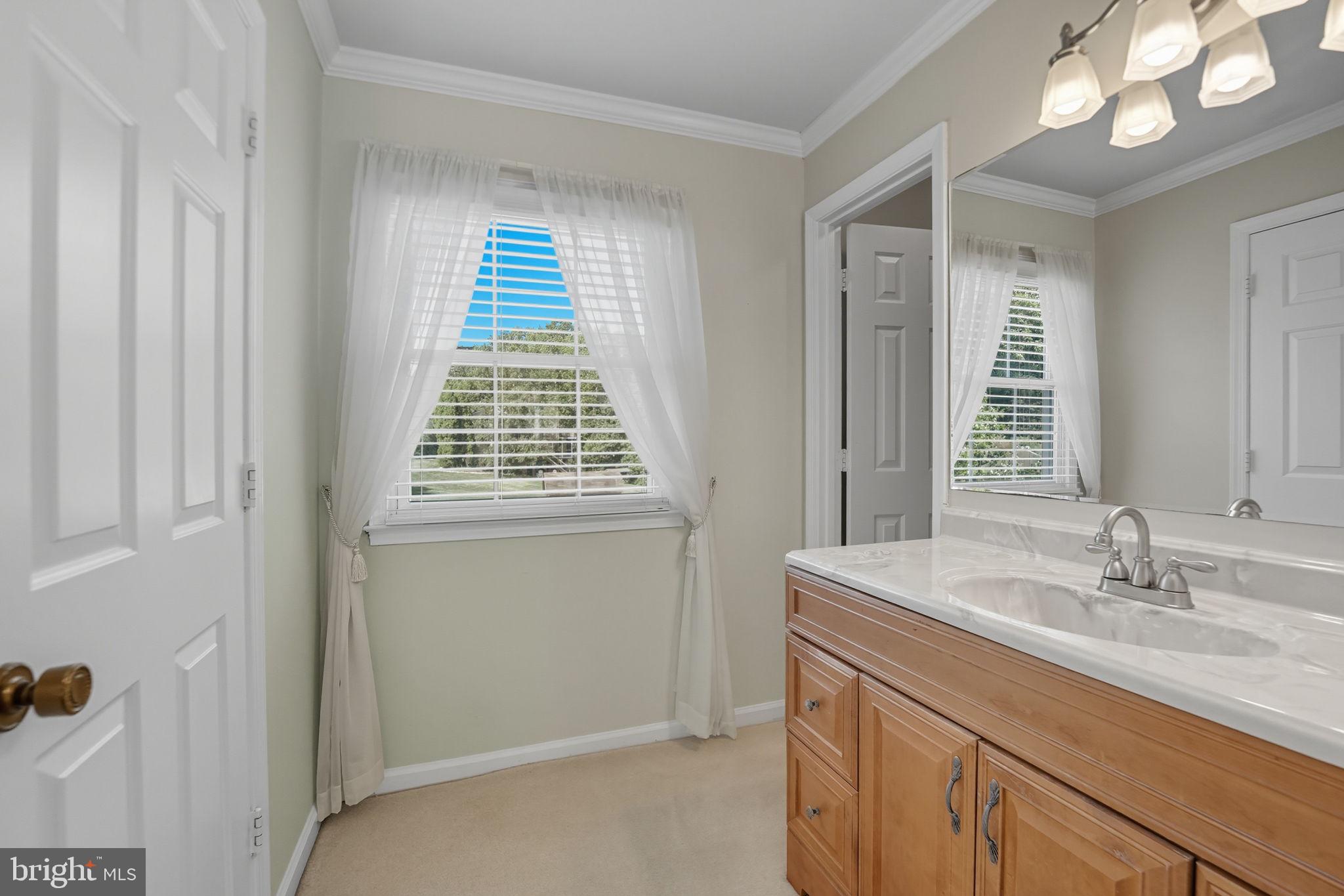 13288 Kenny Road Woodbridge, VA 22193 - Photo 29 of 52 Gallery Image 29