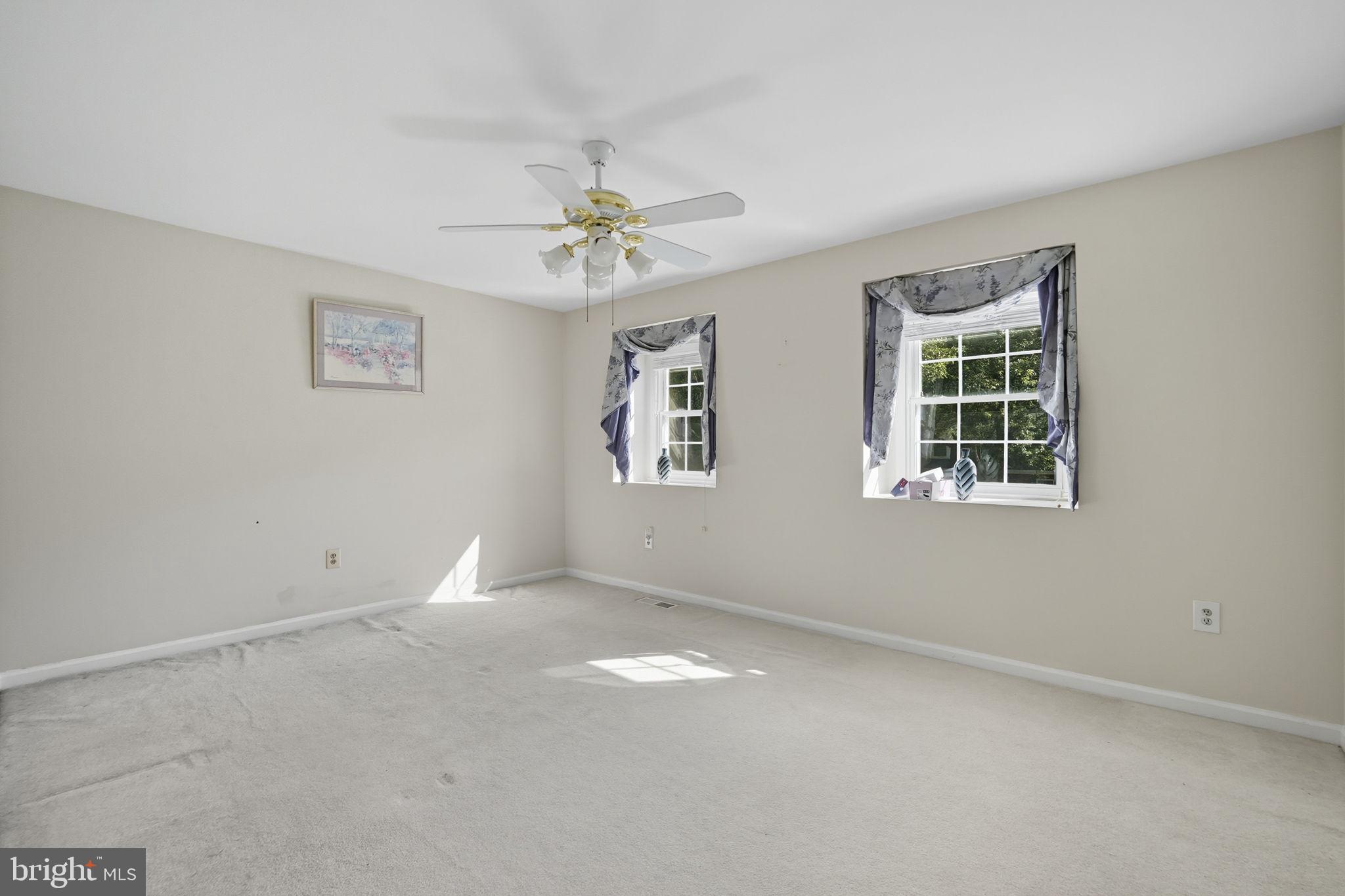13288 Kenny Road Woodbridge, VA 22193 - Photo 35 of 52 Gallery Image 35