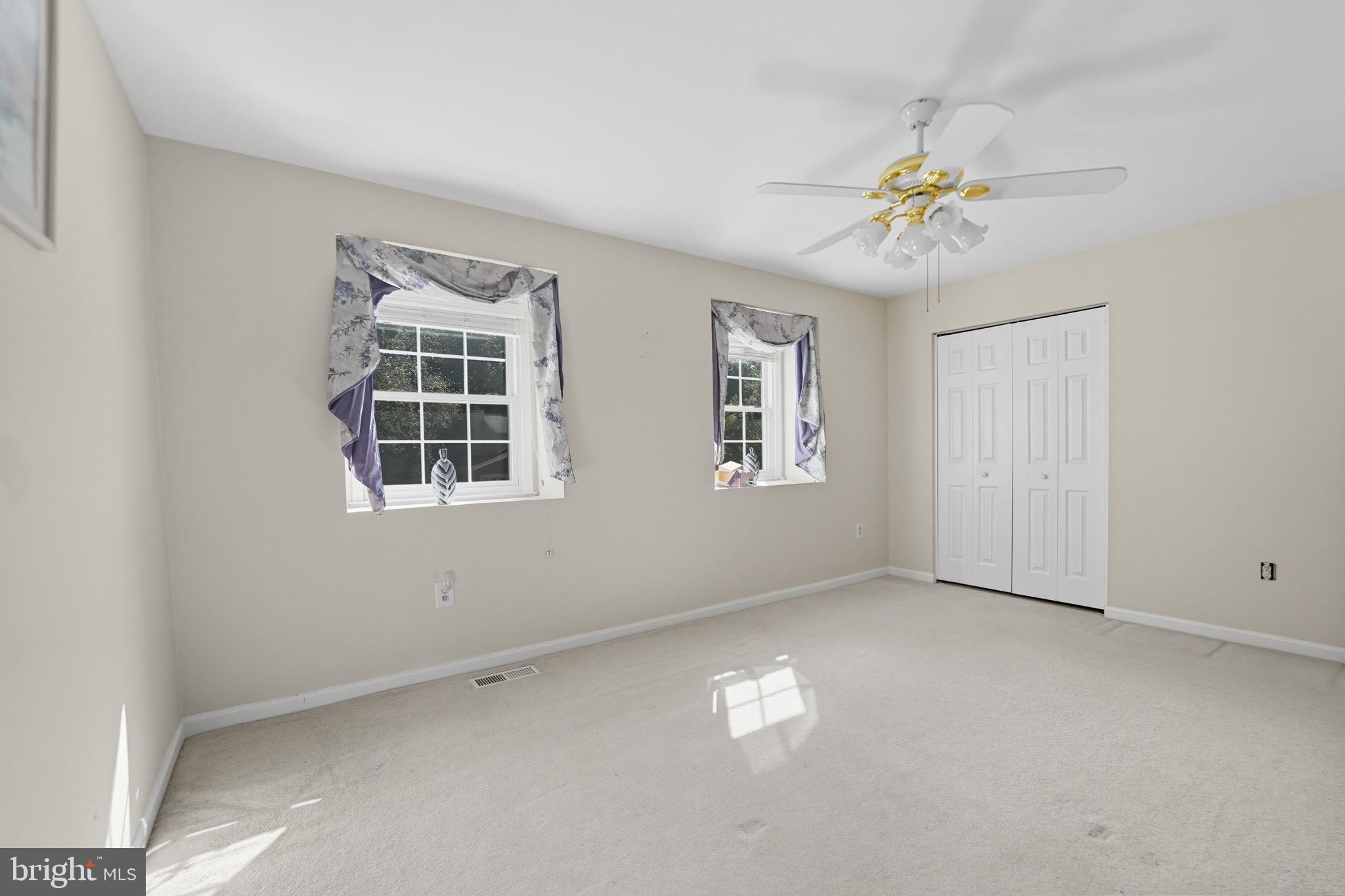 13288 Kenny Road Woodbridge, VA 22193 - Photo 37 of 52 Gallery Image 37