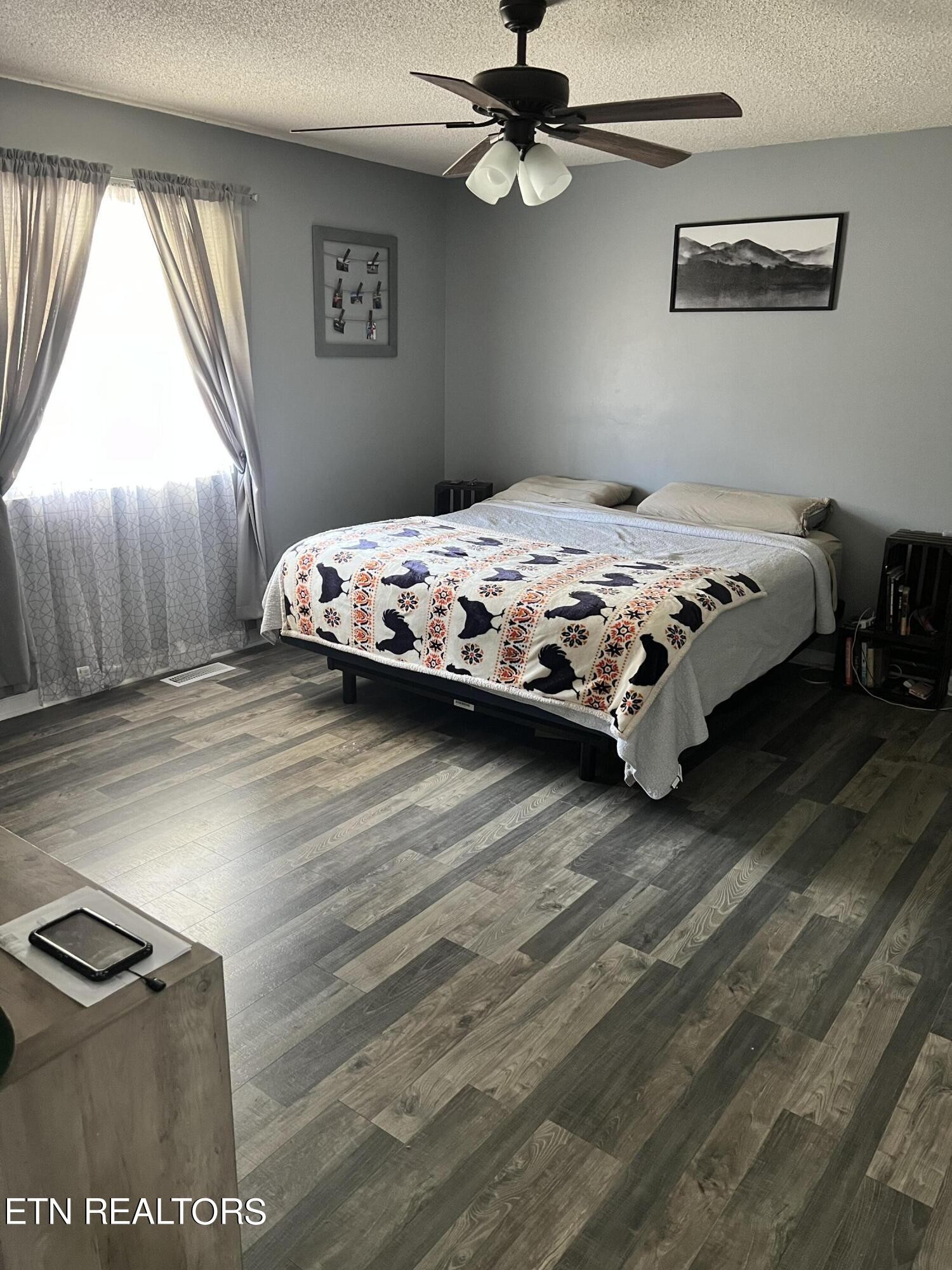 682 Ridge Road Caryville, TN 37714 - Photo 13 of 36 Gallery Image 13