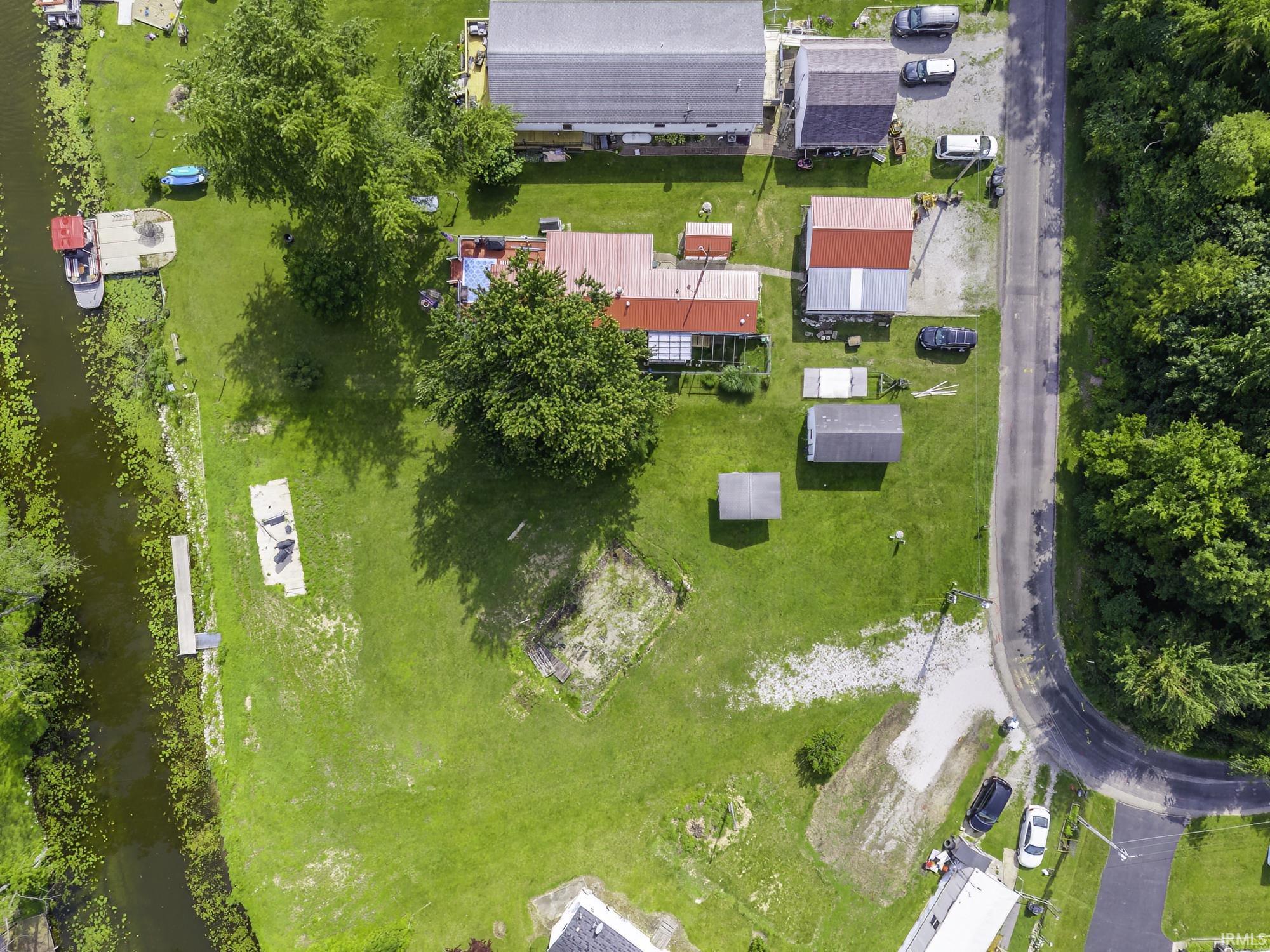 445 South East Road Lagrange, IN 46761 - Photo 2 of 16