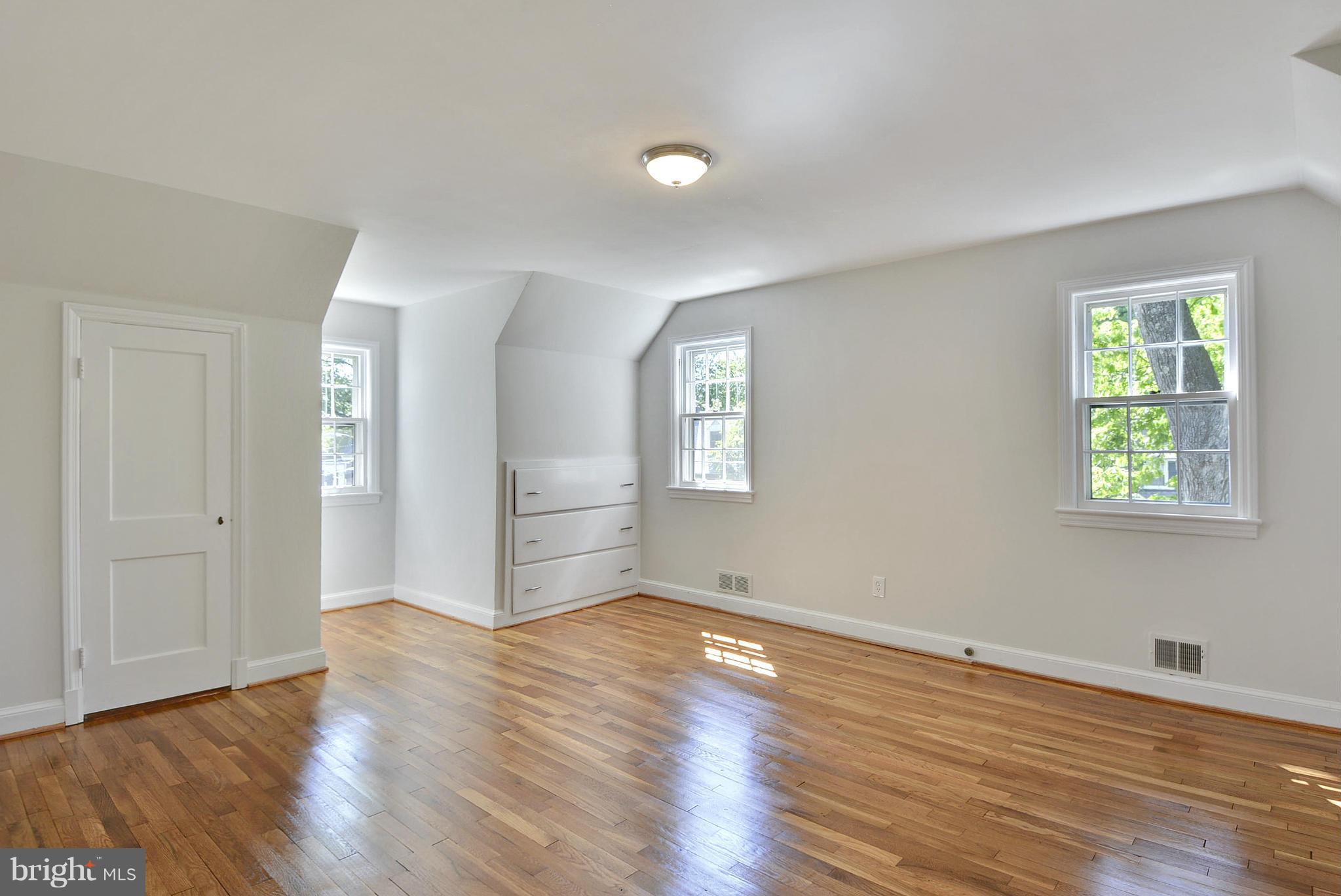 10305 Ridgemoor Drive Silver Spring, MD 20901 - Photo 18 of 30 3rd bedroom has built-in bureau and is so bright