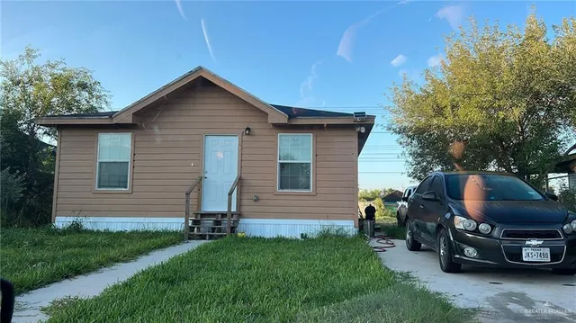$1,200 | 507 West Costa Rica Avenue, Pharr, TX 78577
