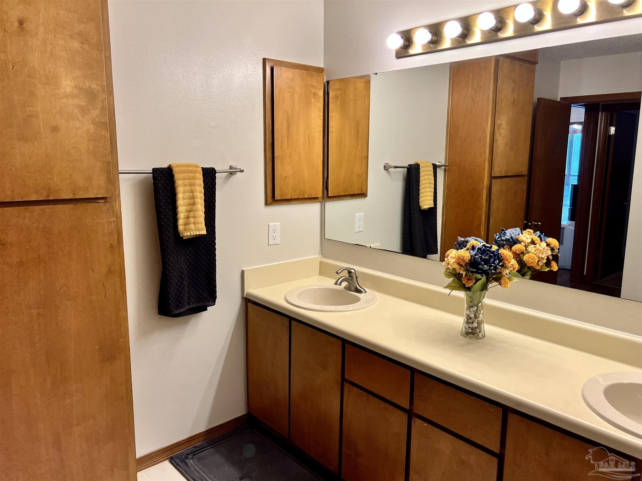 1913 Filly Road Cantonment, FL 32533 - Photo 21 of 50 Owner's Bathroom