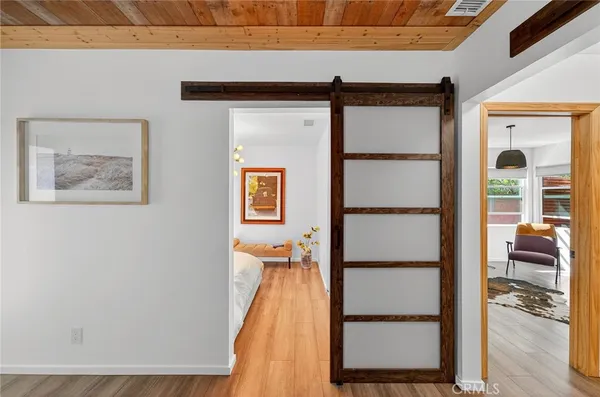 $1,499,888 | 261 North Oak Avenue, Pasadena, CA 91107