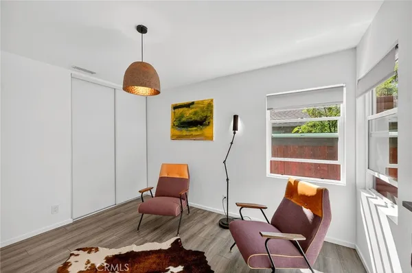 $1,499,888 | 261 North Oak Avenue, Pasadena, CA 91107