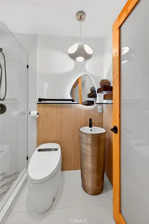 $1,499,888 | 261 North Oak Avenue, Pasadena, CA 91107