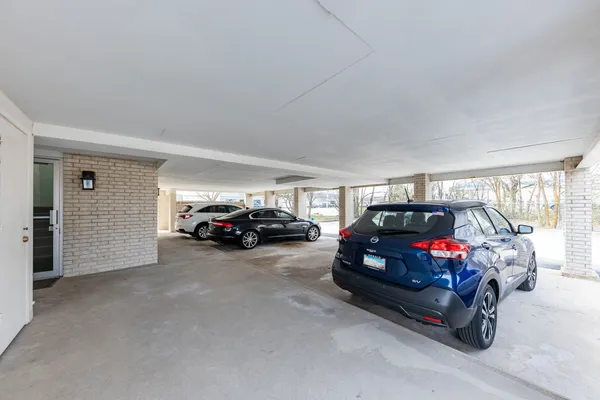 $250,000 | 1263 Chalet Road, Unit 211, Naperville, IL 60563