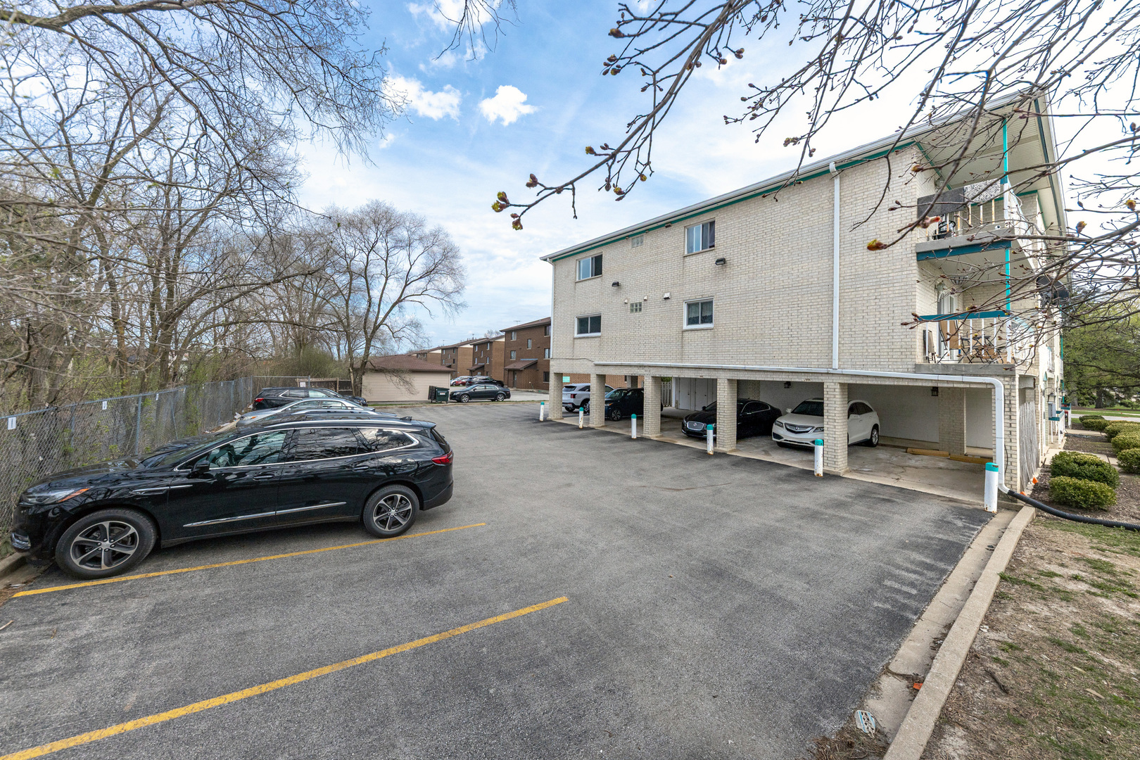 1263 Chalet Road, Unit 211 Naperville, IL 60563 - Photo 24 of 27