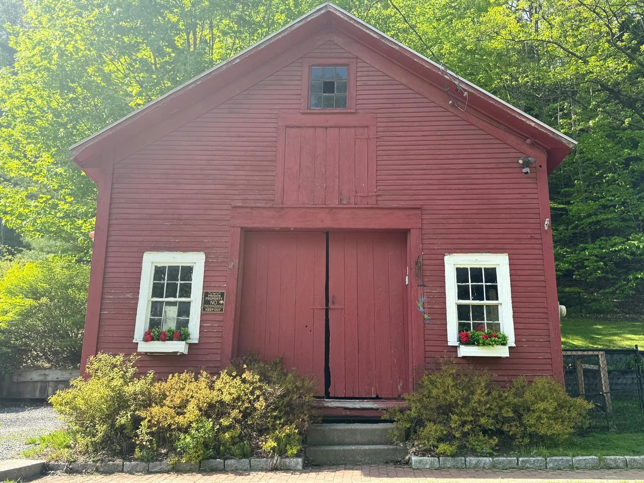 2147 North Williston Road Williston, VT 05495 - Photo 3 of 53