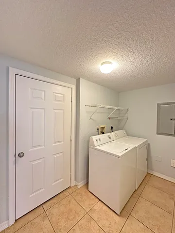 $2,150 | 144 Southwest Peacock Boulevard, Unit 101, Port St. Lucie, FL 34986