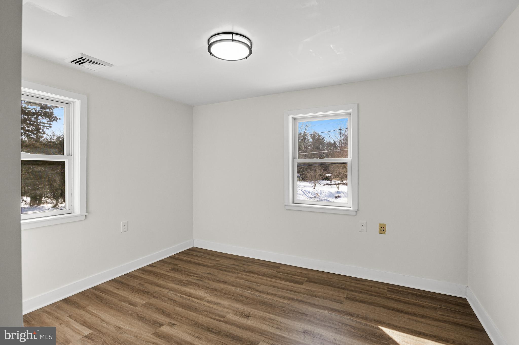 985 Main Street Sewell, NJ 08080 - Photo 12 of 29