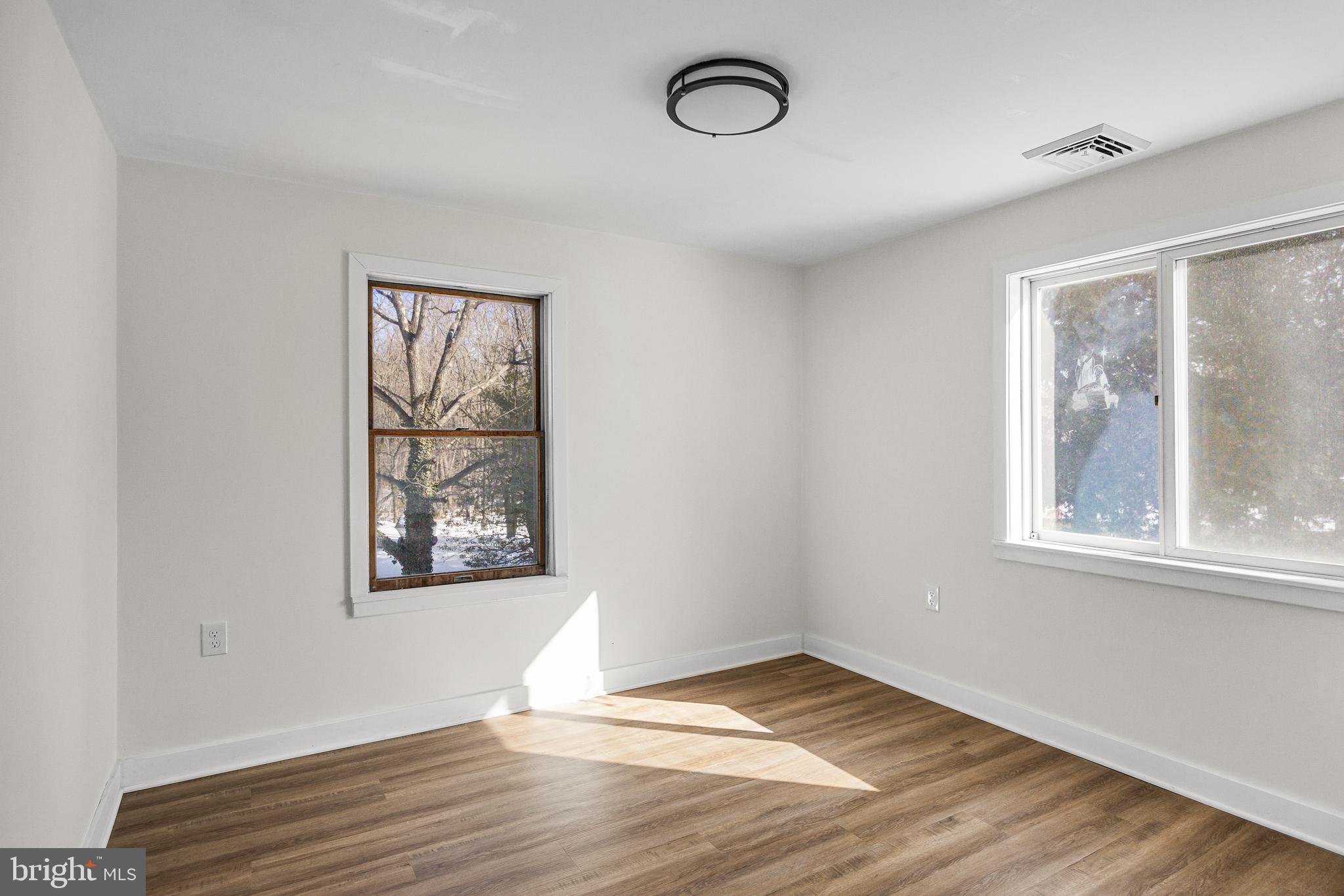 985 Main Street Sewell, NJ 08080 - Photo 14 of 29