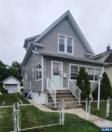 $599,999 | 171 Valley Brook Avenue, Lyndhurst, NJ 07071
