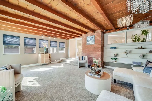 $1,150,000 | 1012 East 45th Way, Long Beach, CA 90807