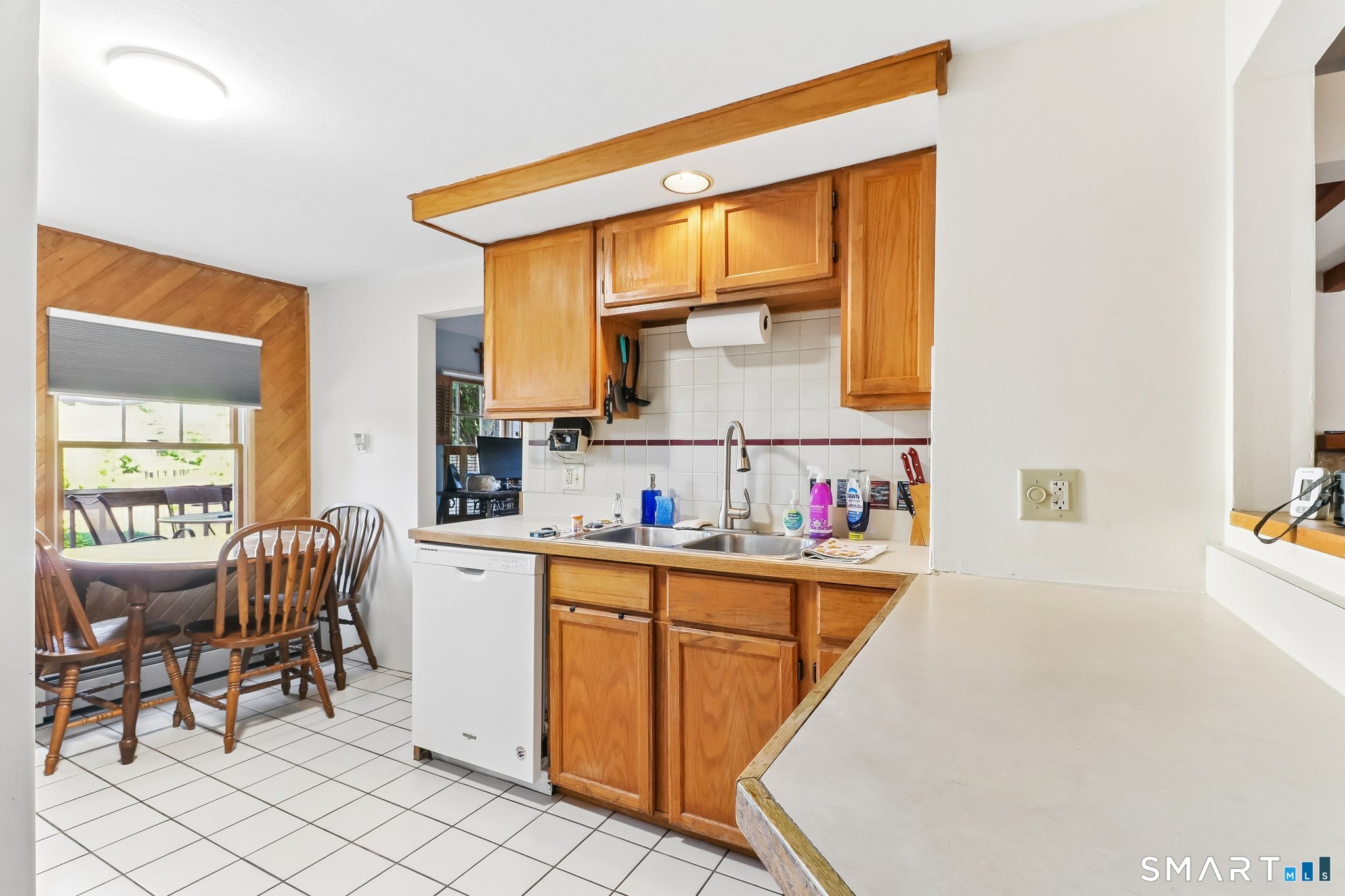 1044 Durham Road Wallingford, CT 06492 - Photo 8 of 27