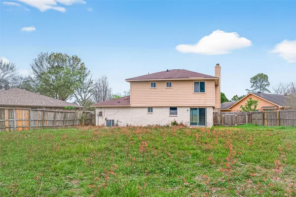 $2,200 | 7523 La Pl Drive, Houston, TX 77083