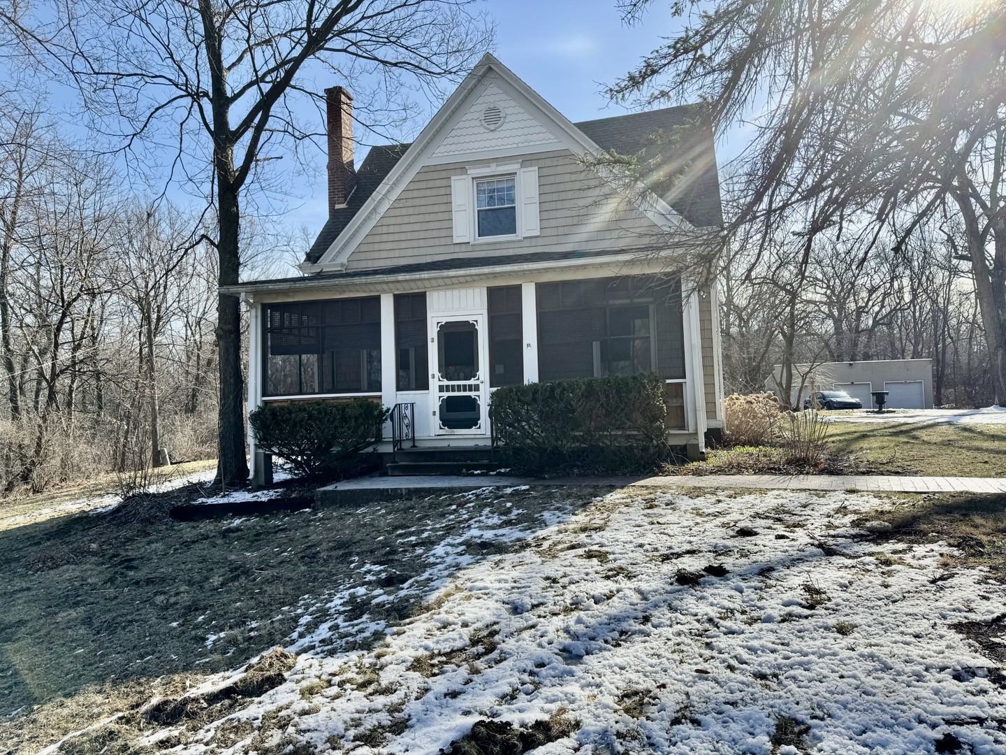 3 Trexler Avenue Oglesby, IL 61348 - Photo 3 of 20 a front view of a house with a yard