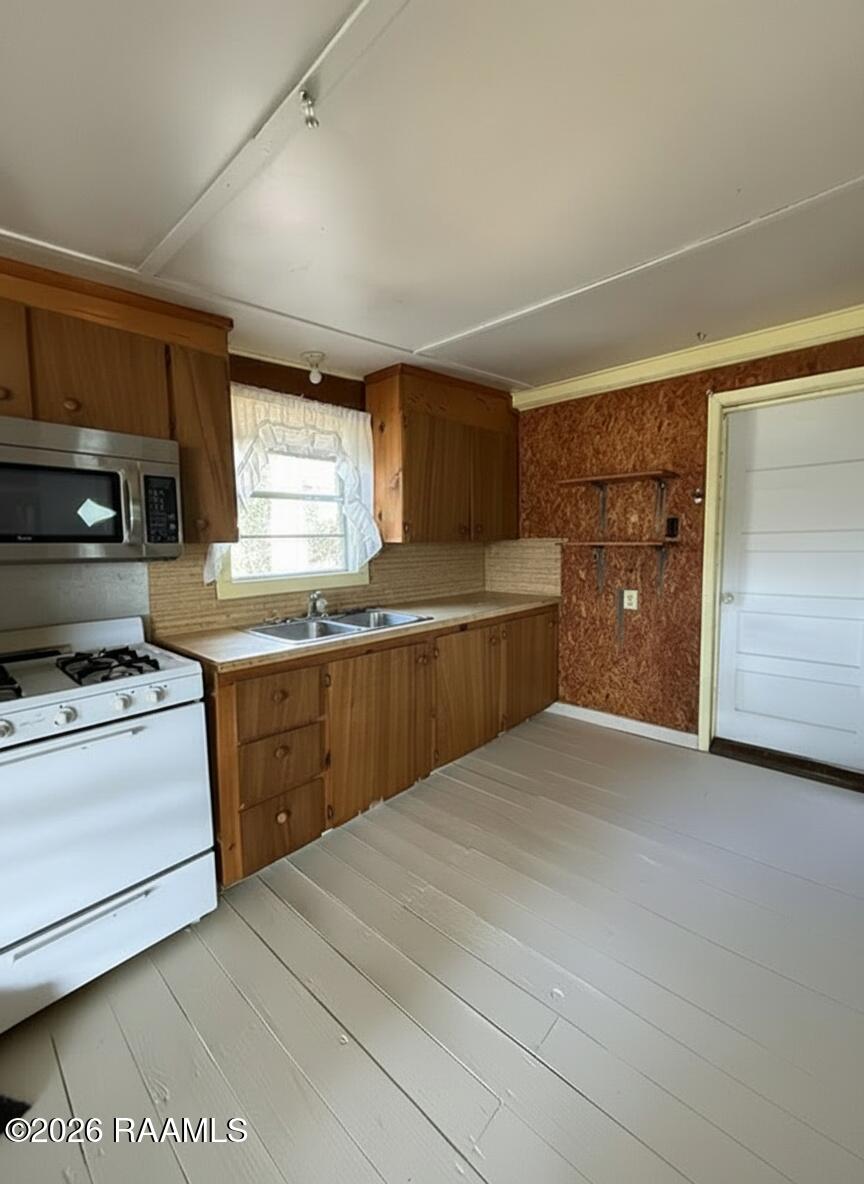 781 Emory Landing Road Deridder, LA 70634 - Photo 16 of 22 ELKitchen2