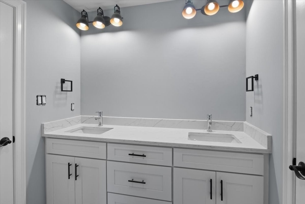 20-35 Shuttleworth Place Dedham, MA 02026 - Photo 20 of 27