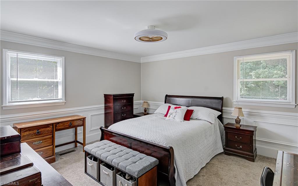 3266 Robinhood Road Winston-Salem, NC 27106 - Photo 13 of 30 Primary Bedroom 1
