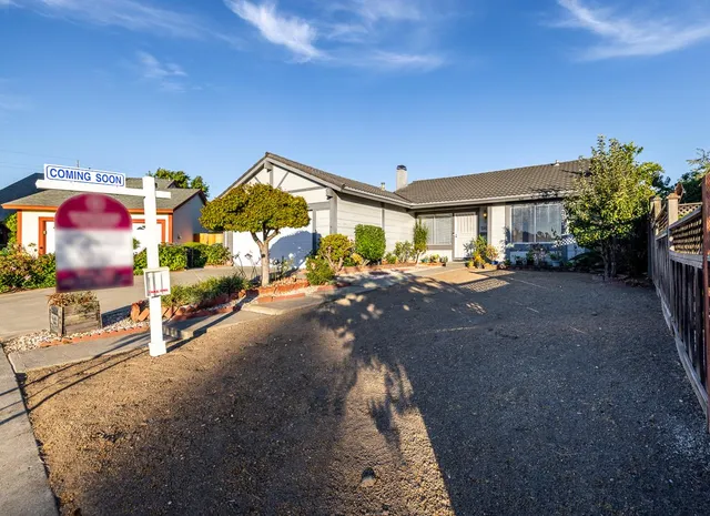 $1,399,888 | 1968 Nutmeg Court, San Jose, CA 95131