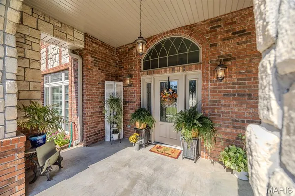 $489,900 | 2528 Copperwood Drive, Lebanon, MO 65536