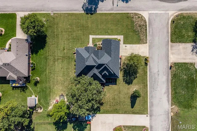 $489,900 | 2528 Copperwood Drive, Lebanon, MO 65536