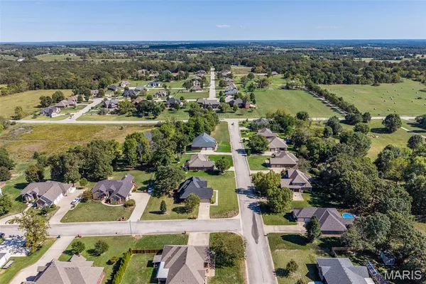 $489,900 | 2528 Copperwood Drive, Lebanon, MO 65536