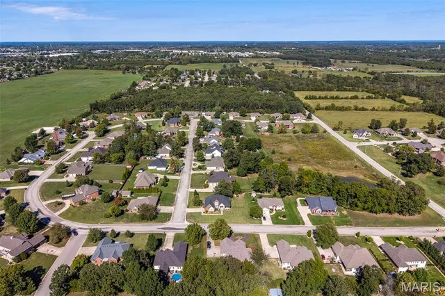 $489,900 | 2528 Copperwood Drive, Lebanon, MO 65536