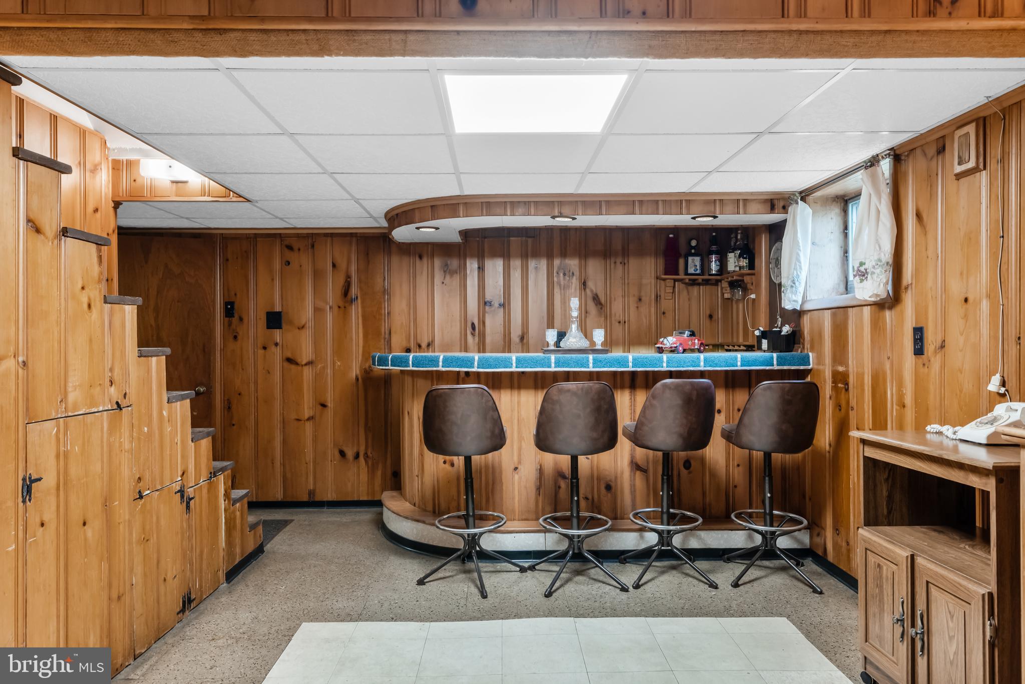 559 Sunset Avenue Maple Shade, NJ 08052 - Photo 20 of 32 Basement Bar Area
