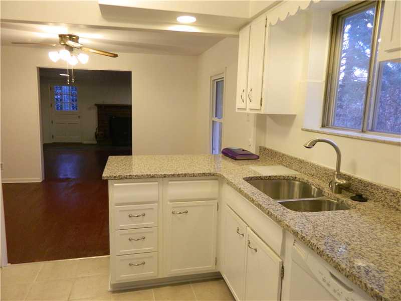 329 Thompson Run Road Pittsburgh, PA 15237 - Photo 8 of 14 Kitchen.