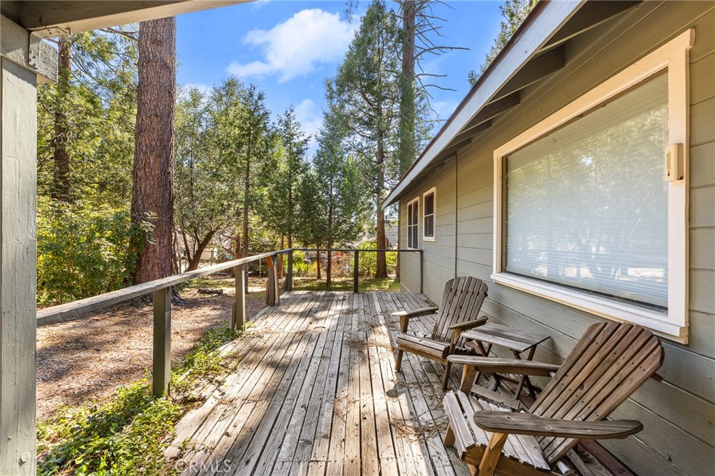 25455 Tahquitz Road Idyllwild, CA 92549 - Photo 23 of 25 a view of balcony with wooden floor and seating space