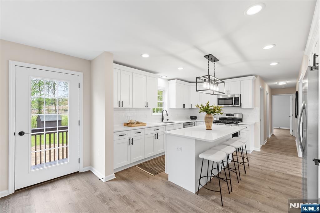 128 Big Piece Road Fairfield, NJ 07004 - Photo 7 of 23