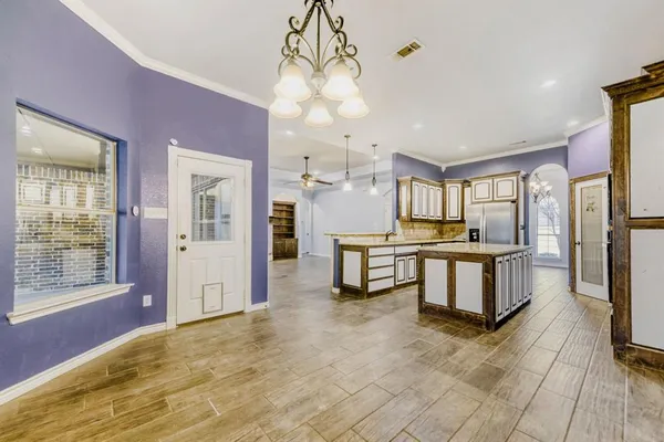$655,000 | 104 Lyndsey Court, Boyd, TX 76023