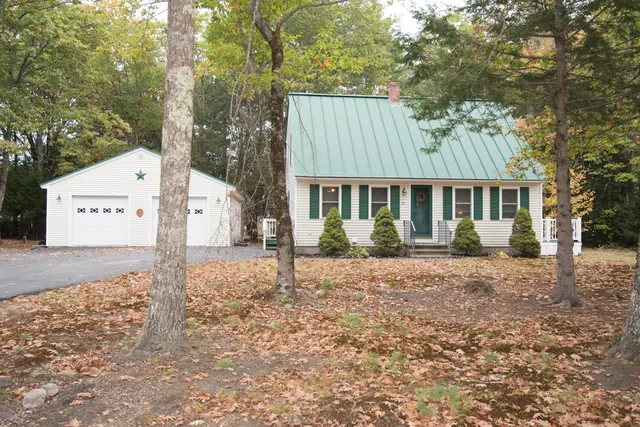 $519,000 | 86 Brookwood Drive, Gorham, ME 04038