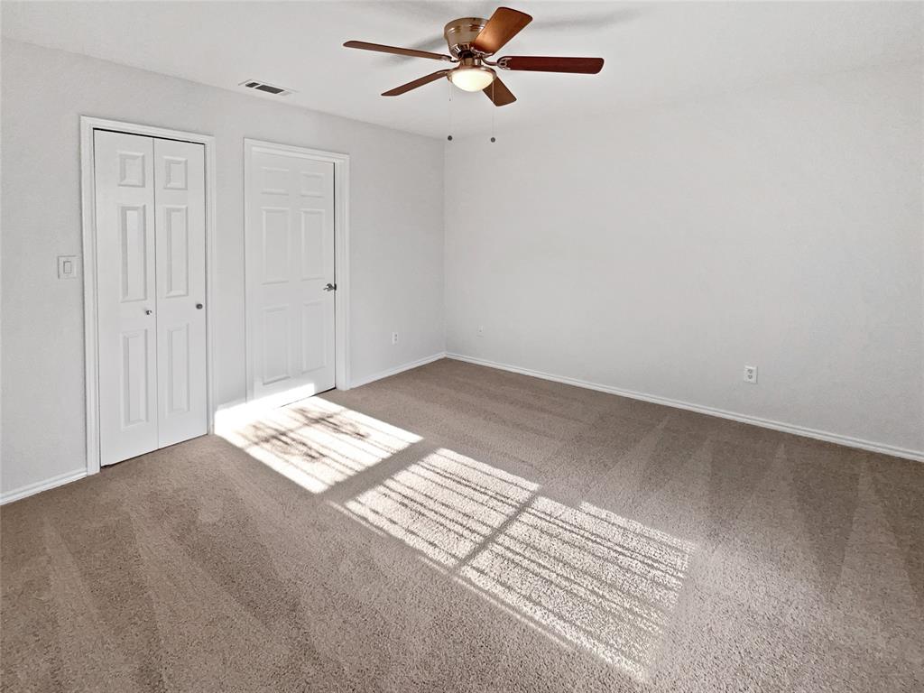 4346 Hamilton Avenue Dallas, TX 75210 - Photo 15 of 16 a view of an empty room