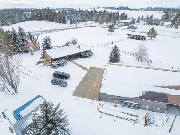 $769,000 | 4370 Highway 8, Troy, ID 83871