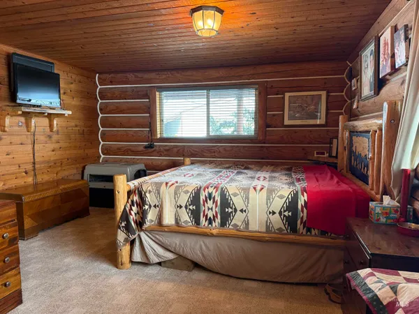 $769,000 | 4370 Highway 8, Troy, ID 83871