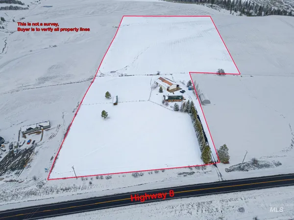 $769,000 | 4370 Highway 8, Troy, ID 83871