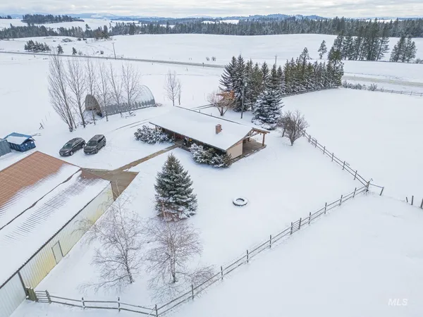 $769,000 | 4370 Highway 8, Troy, ID 83871