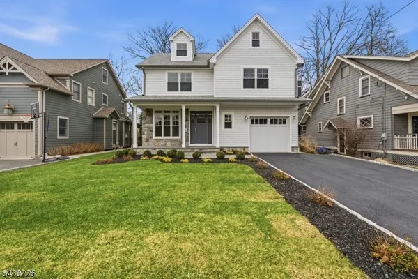 $2,399,900 | 732 Embree Crescent, Westfield, NJ 07090