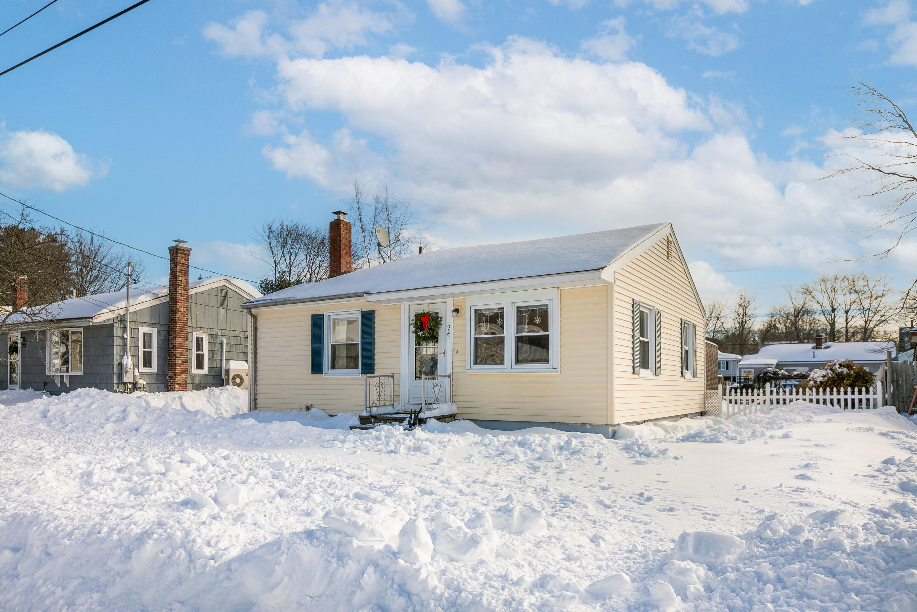 76 Bonnybriar Road South Portland, ME 04106 - Photo 26 of 33 76 Bonnybriar Rd South-print-026-032-Fro
